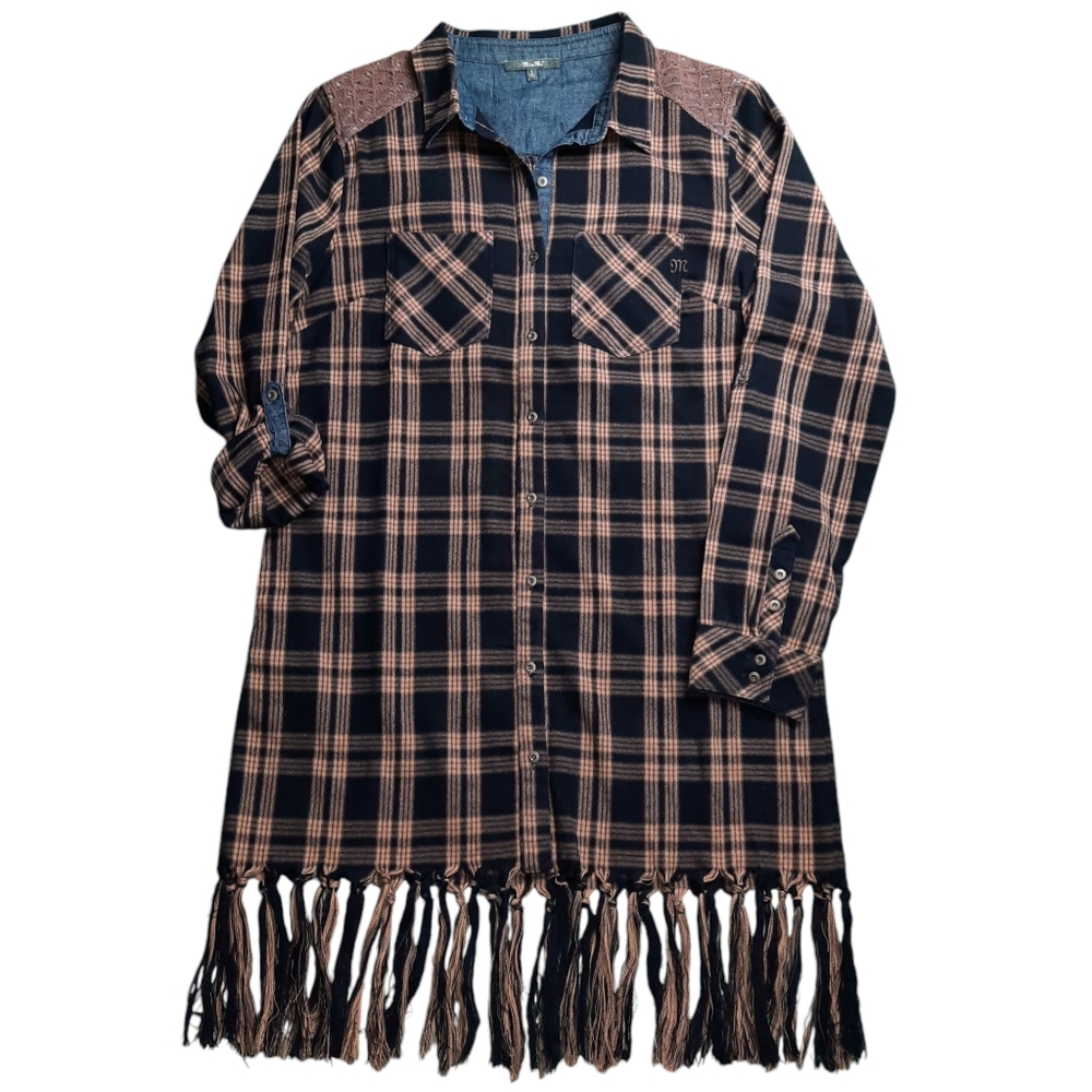 Miss Me Plaid Flannel Crochet Fringe Hem Shirt/Dress/Cardigan SZ L